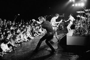 The Clash at Bonds International Casino